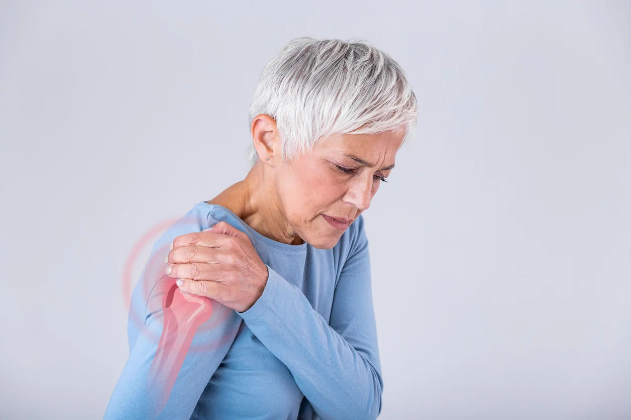 Shoulder injury prevention and pain awareness in older adults