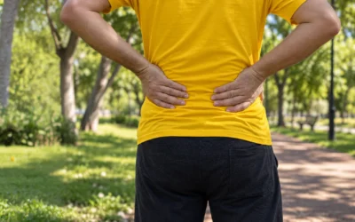 What Does a Pinched Nerve Feel Like? Pain, Tingling, Numbness, and Weakness